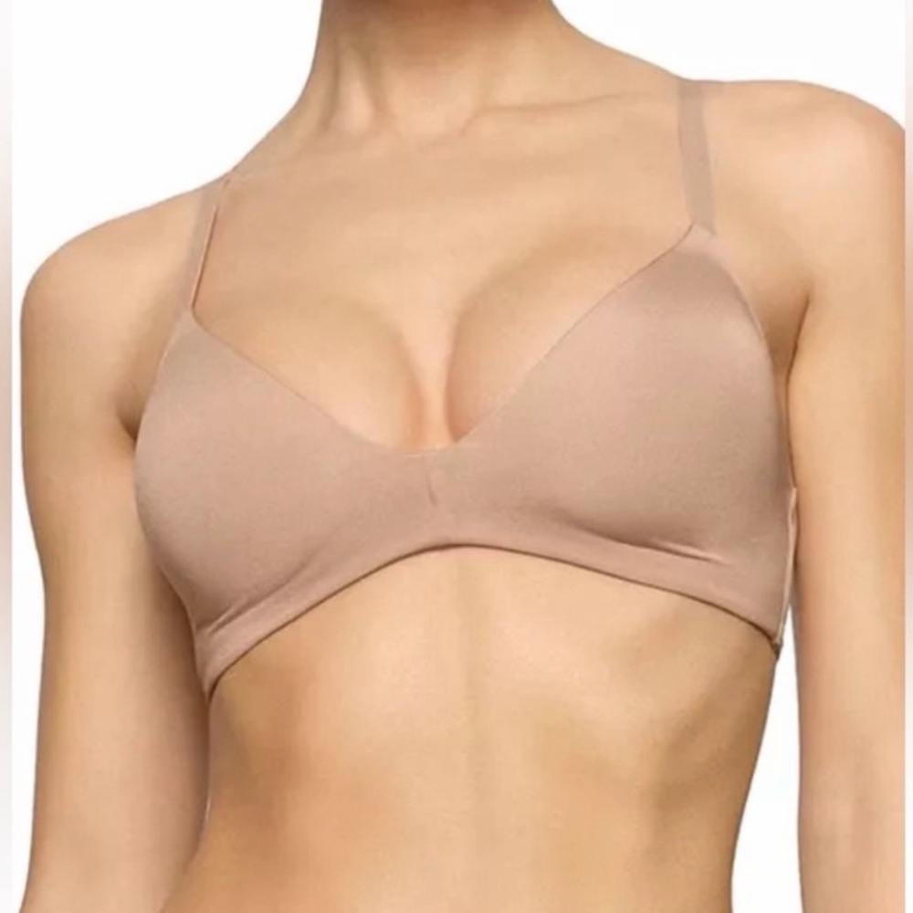 SKIMS wireless form lightly lined bra clay BR-wrl-1889
